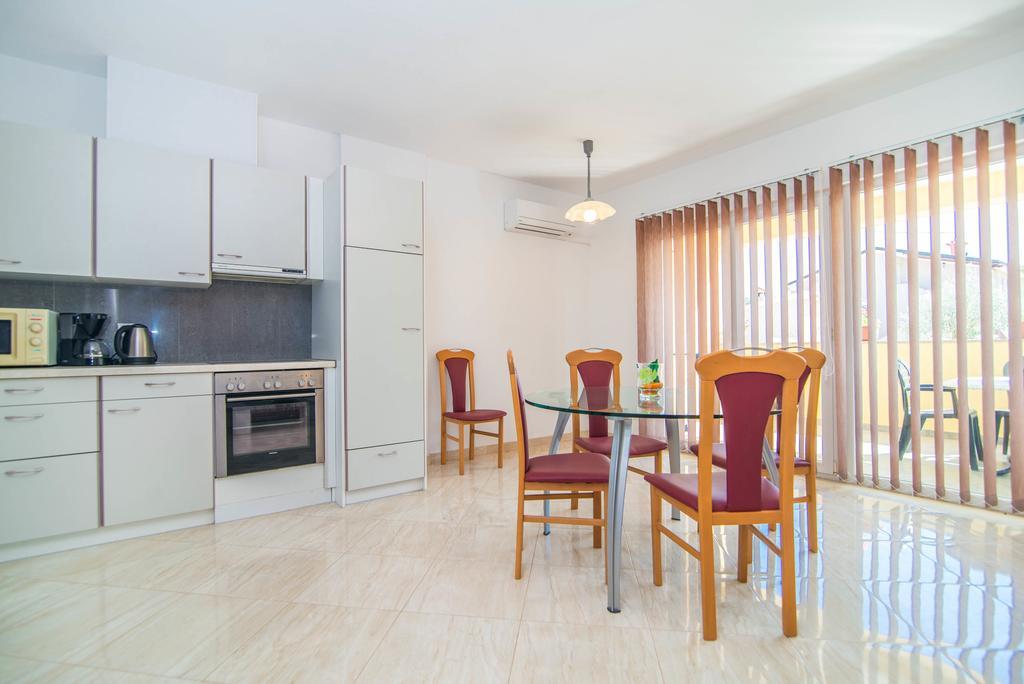 Apartment Una 2 Pula Eksteriør billede
